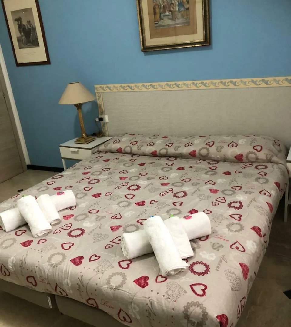 Homestay Vittorio Veneto Milan Guest house